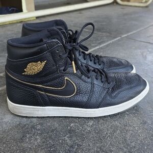Air Jordan 1 City Of Flight Black Gold White